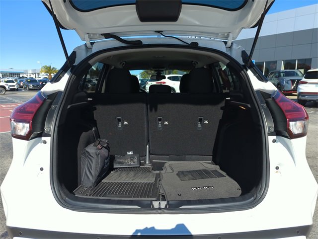 Used 2024 Nissan Kicks SV image 19