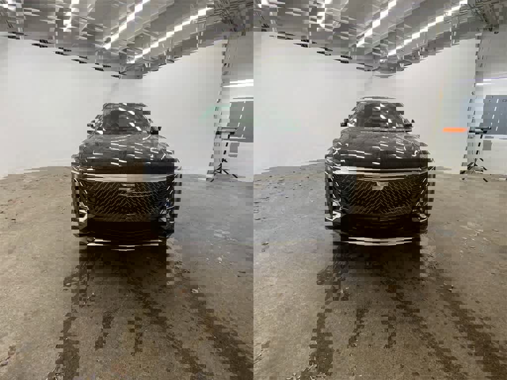 Certified 2025 Cadillac Lyriq Luxury w/ Nappa Leather Package image 9