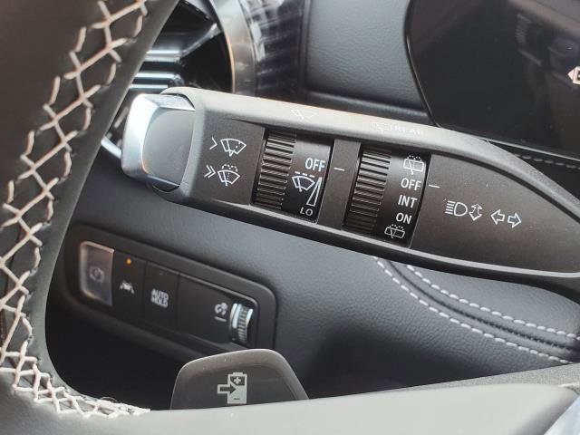 New 2025 Chevrolet Blazer EV LT image 16