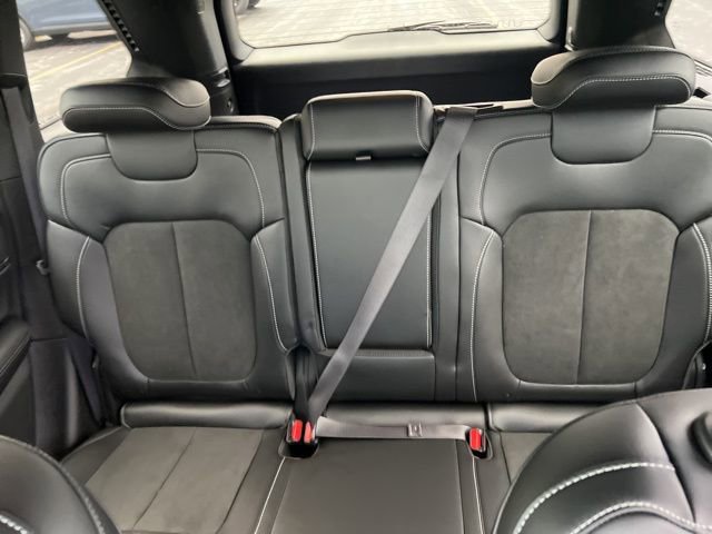 New 2025 Jeep Grand Cherokee Altitude w/ Trailer Tow Package image 23