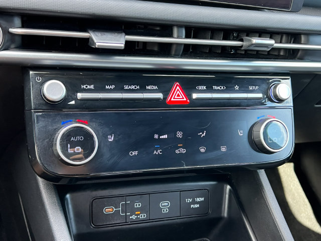 Used 2025 Hyundai Santa Cruz SEL AWD/4WD image 26