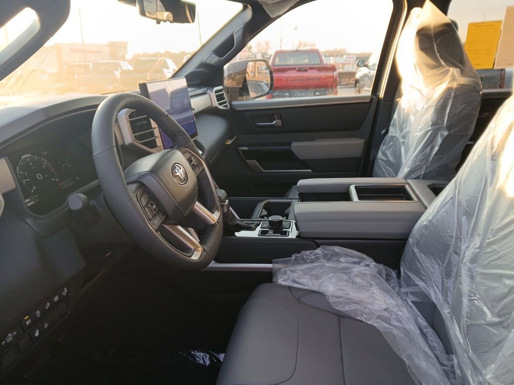 New 2026 Toyota Tundra Limited image 6