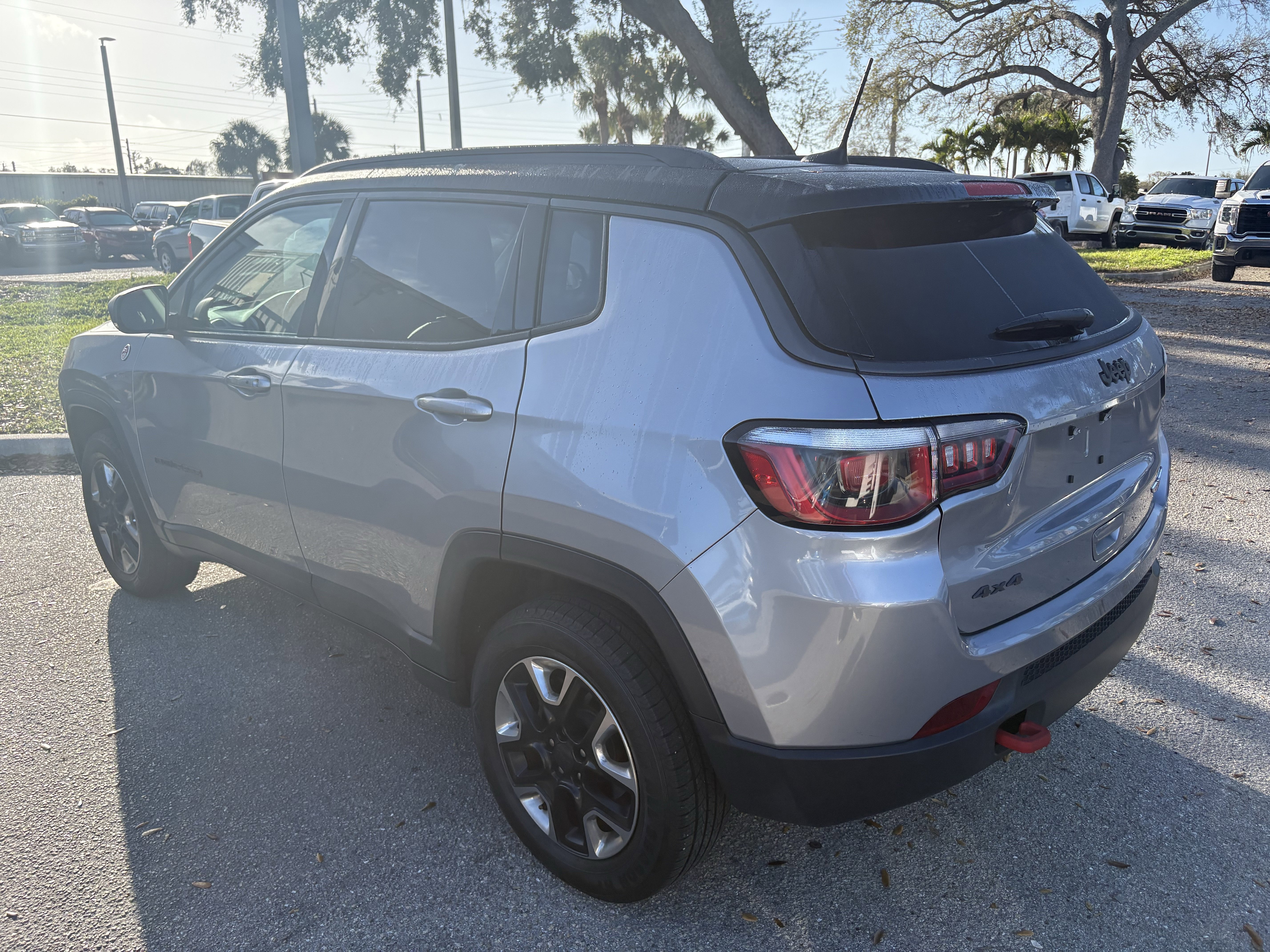 Used 2018 Jeep Compass Trailhawk w/ Leather Interior Group image 5
