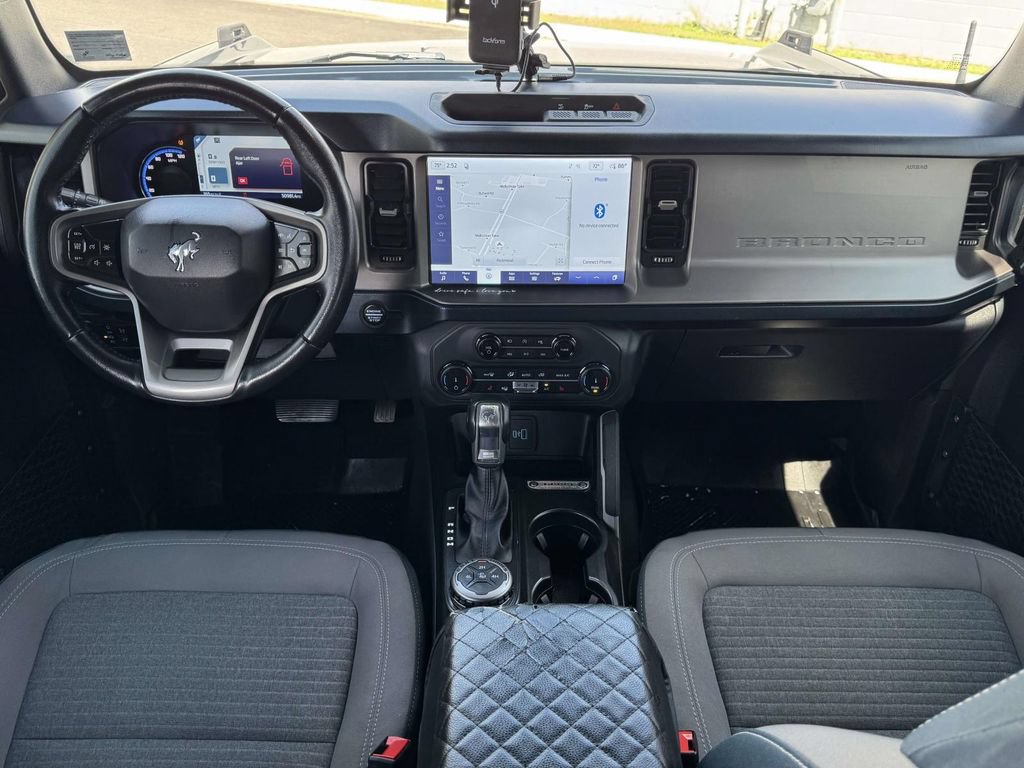 Used 2022 Ford Bronco Outer Banks AWD/4WD image 2
