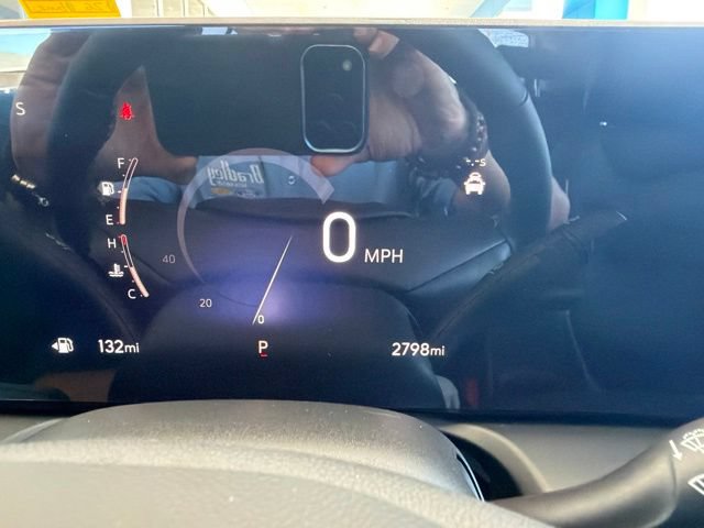 Used 2026 Buick Encore GX Avenir w/ Avenir Technology Package FWD image 25