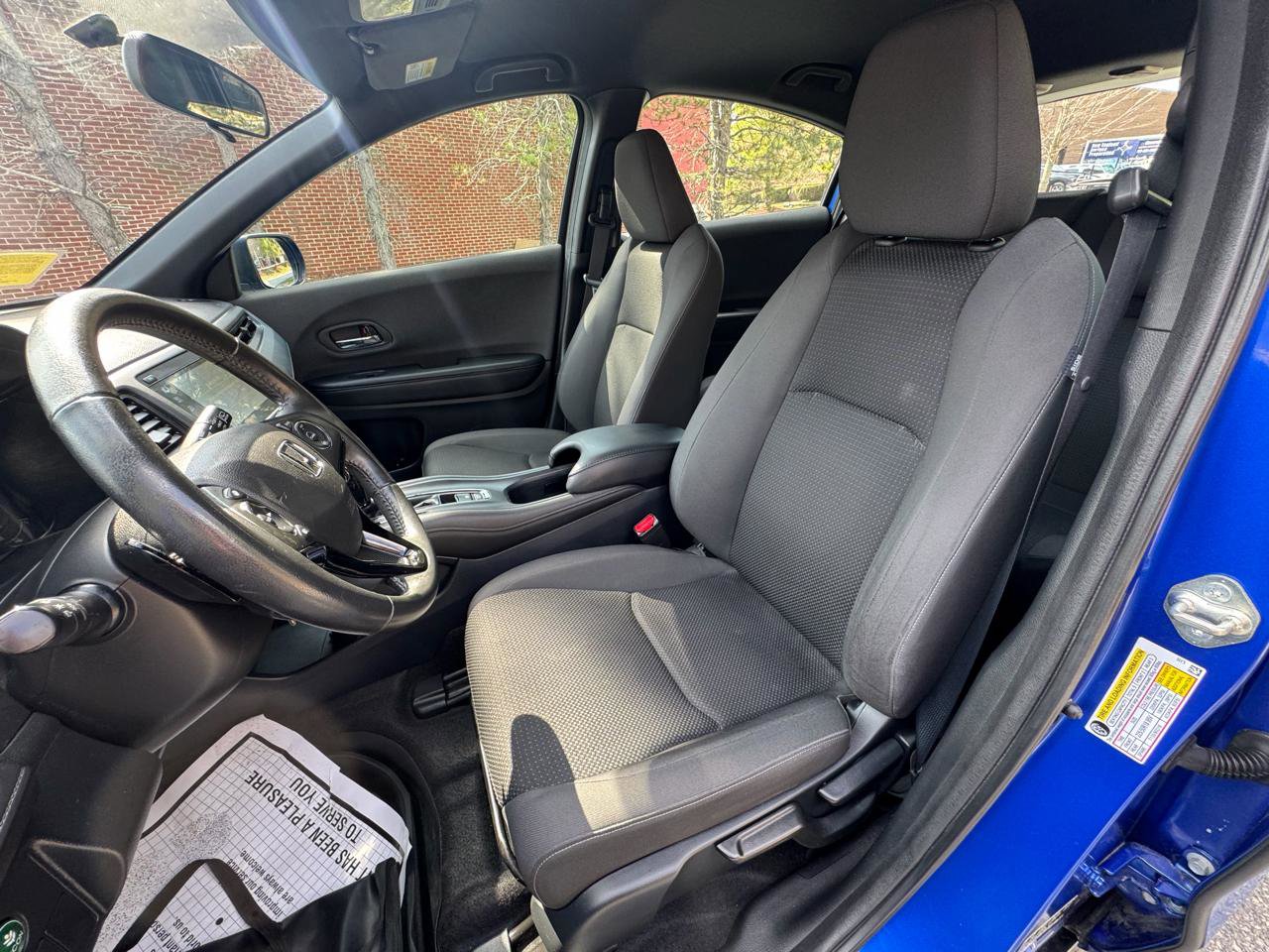 Used 2019 Honda HR-V Sport image 8