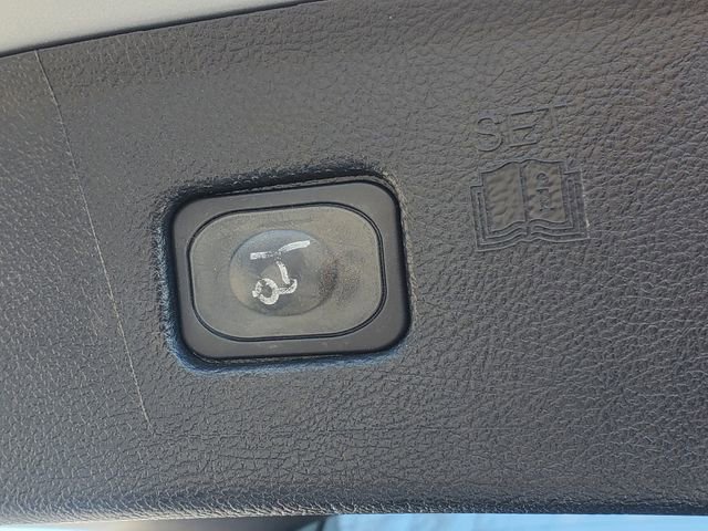 Used 2016 Ford Edge SEL w/ Equipment Group 201A AWD/4WD image 11