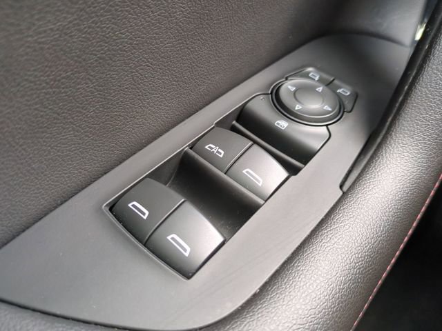 Certified 2023 Chevrolet Blazer RS FWD image 29