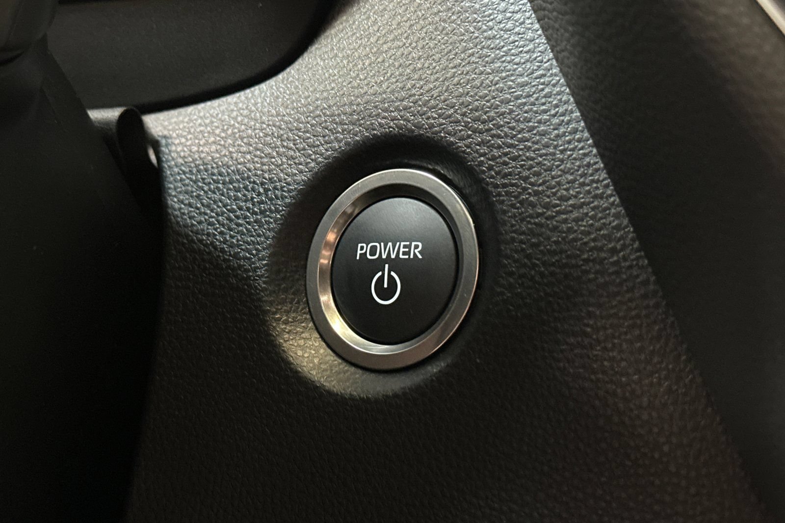Used 2026 Toyota Corolla SE w/ SE Premium Package FWD image 22