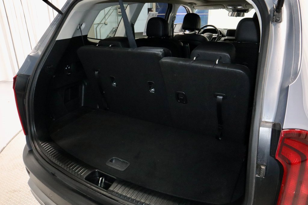 Used 2022 Kia Telluride S image 17