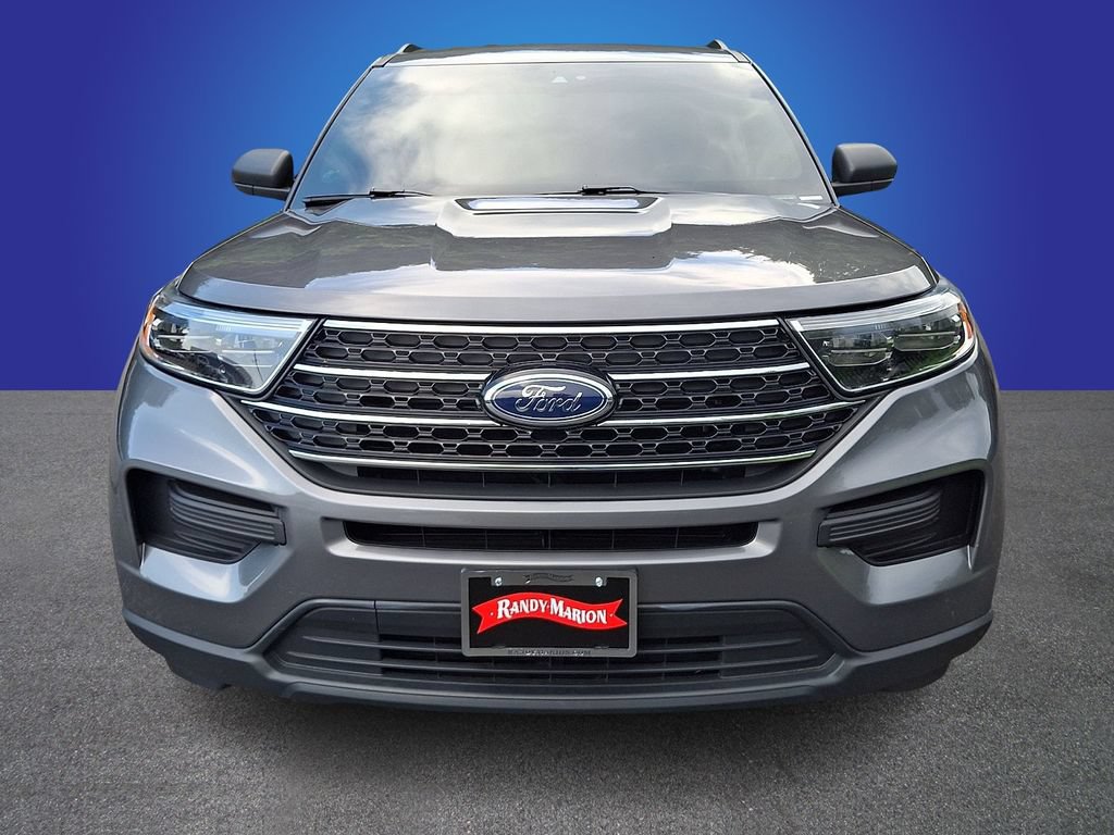 Used 2021 Ford Explorer XLT w/ Class III Trailer Tow Package AWD/4WD image 2