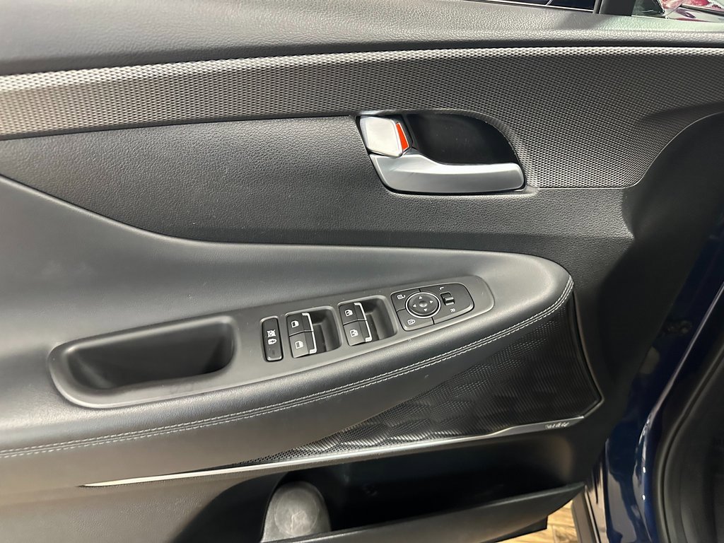 Used 2020 Hyundai Santa Fe SEL w/ Convenience + Premium Package image 12