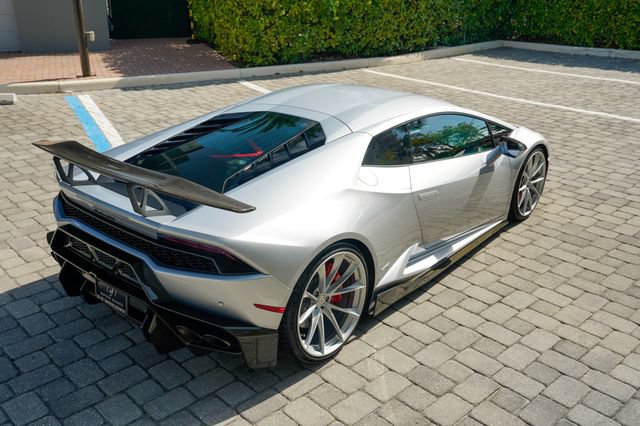 Used 2015 Lamborghini Huracan LP 610-4 AWD/4WD image 28