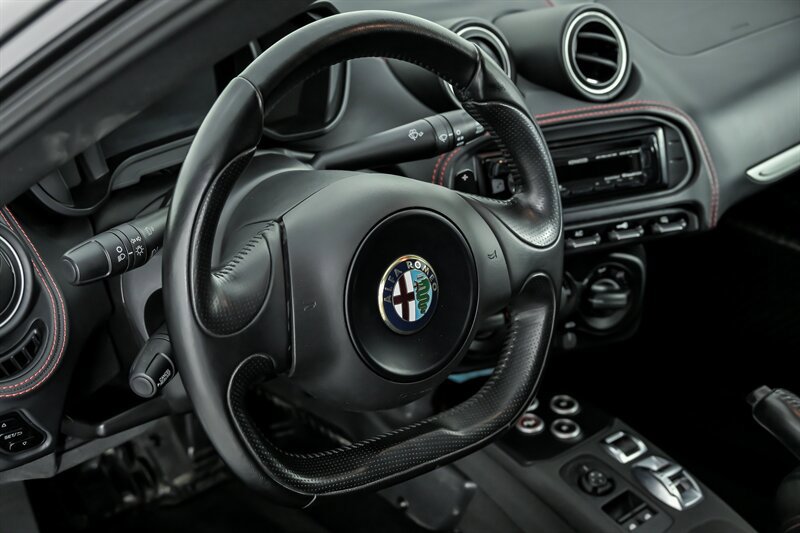 Used 2015 Alfa Romeo 4C Coupe w/ Leather Interior Group RWD image 22