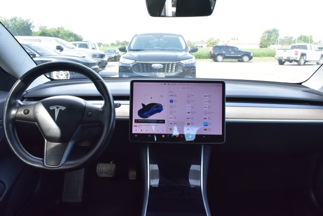 Used 2018 Tesla Model 3 Long Range RWD image 41
