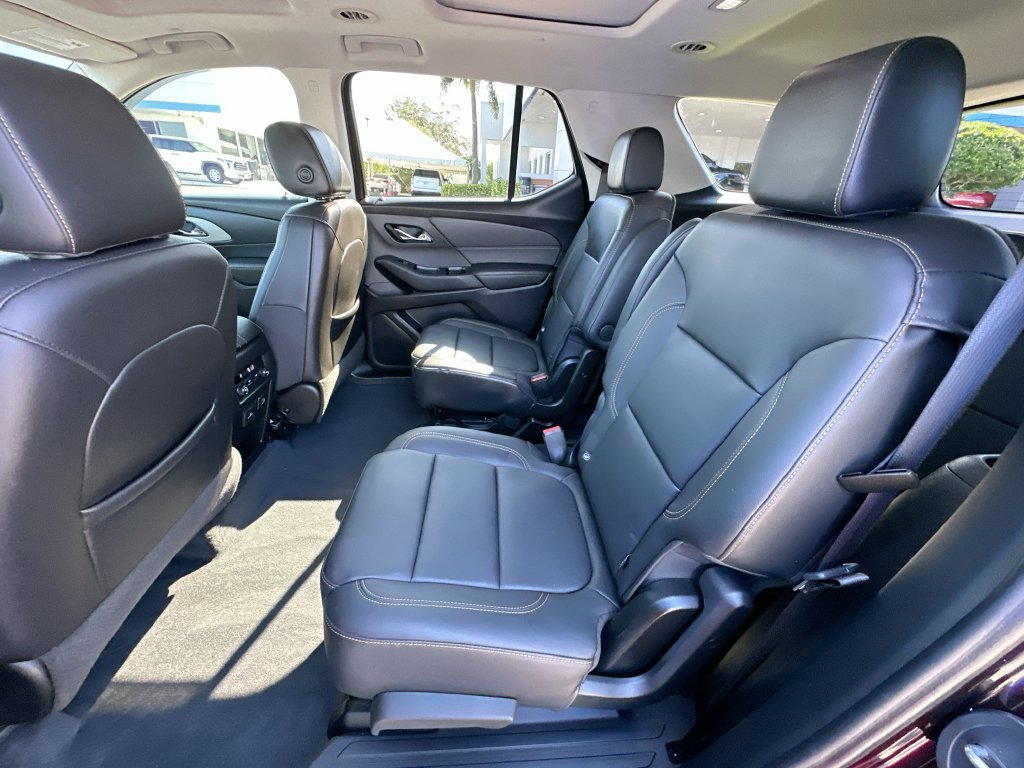Certified 2021 Chevrolet Traverse LT w/ LT Premium Package FWD image 25