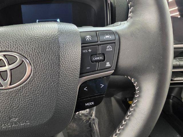 Used 2025 Toyota Camry SE w/ Multimedia Upgrade Package FWD image 17