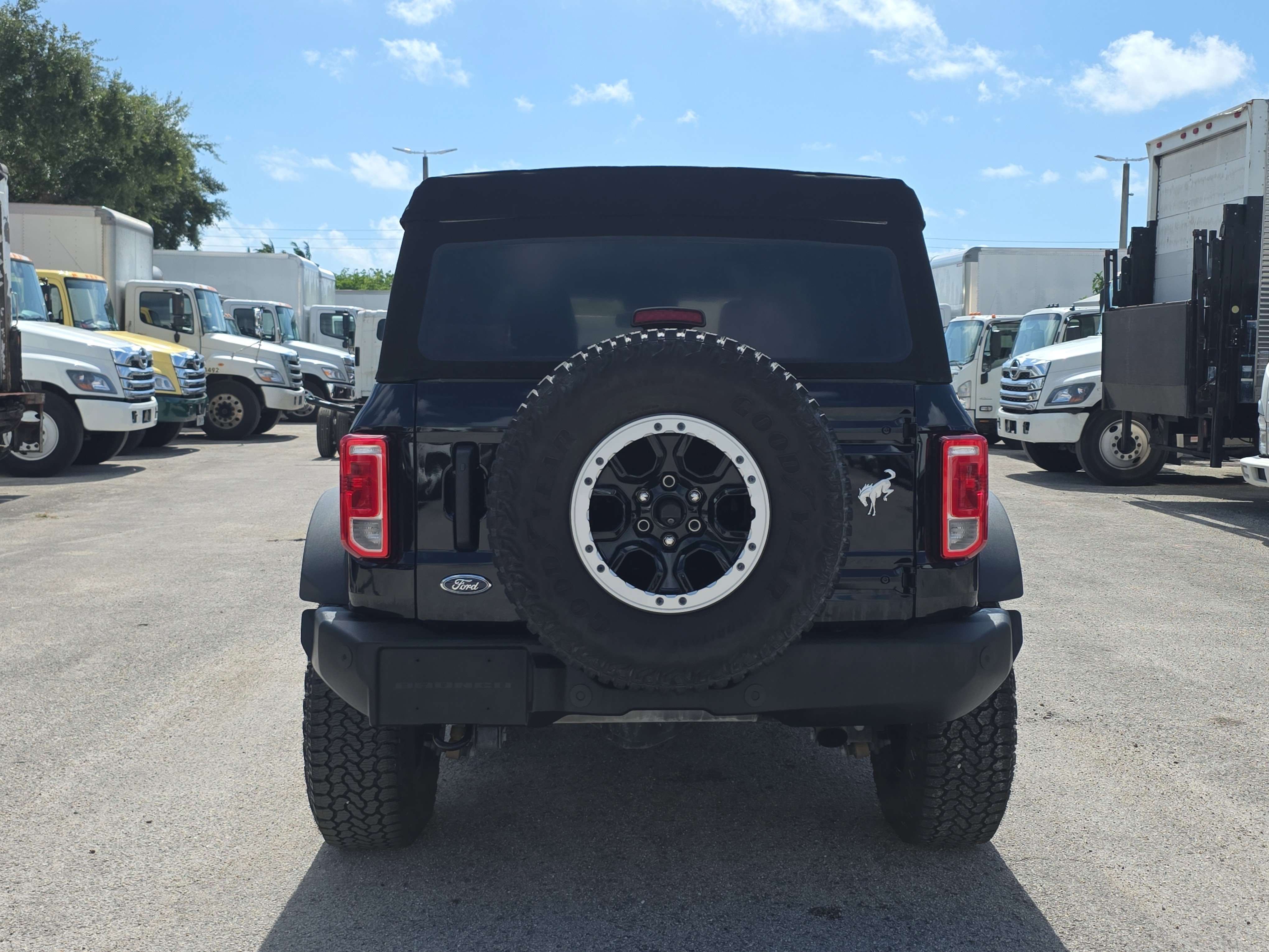 Used 2022 Ford Bronco Big Bend w/ Sasquatch Package AWD/4WD image 6