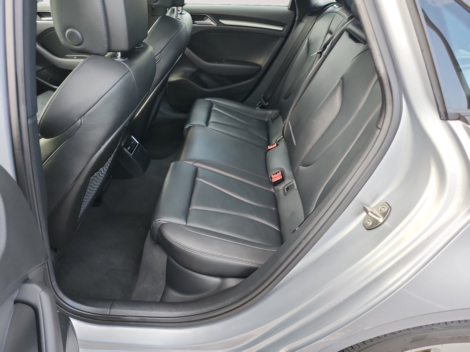 Used 2018 Audi A3 2.0T Premium w/ Sport Package AWD/4WD image 13