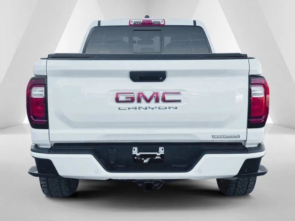 New 2026 GMC Canyon Elevation w/ Convenience Package image 6