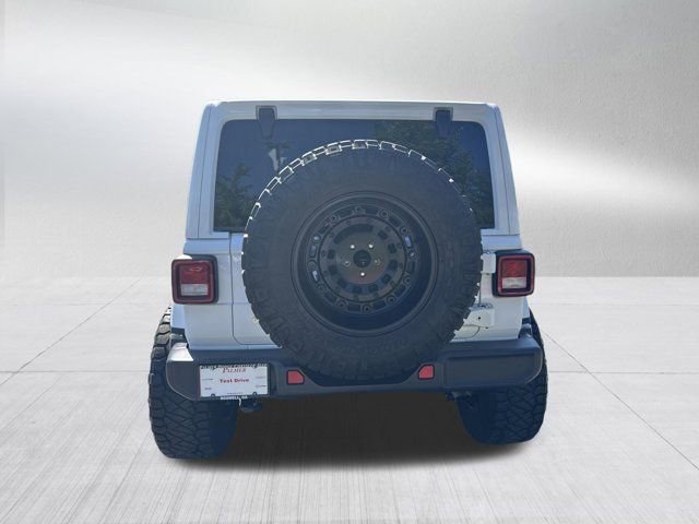 Used 2019 Jeep Wrangler Unlimited Sahara w/ Uconnect 4C Nav & Sound Group AWD/4WD image 7