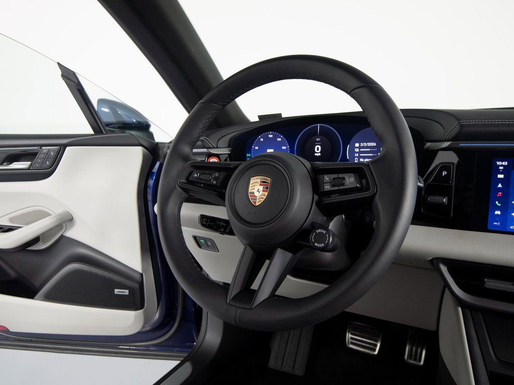 Certified 2025 Porsche Macan 4S Electric image 32