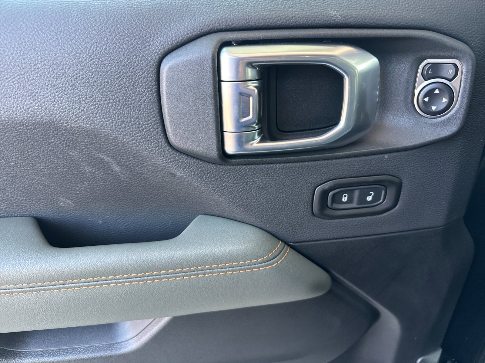 New 2026 Jeep Gladiator Mojave AWD/4WD image 11