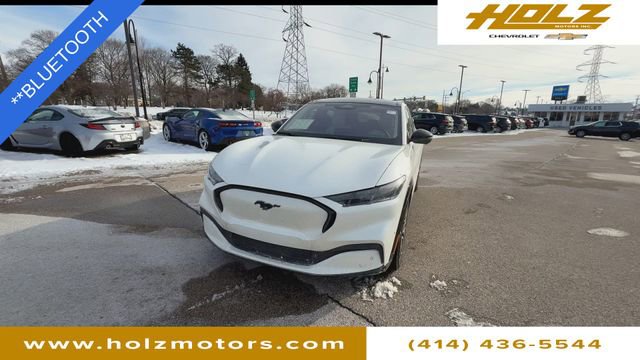 Used 2024 Ford Mustang Mach-E Premium image 3