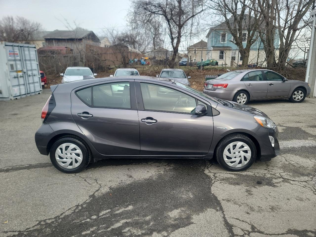 Used 2016 Toyota Prius C Two image 8