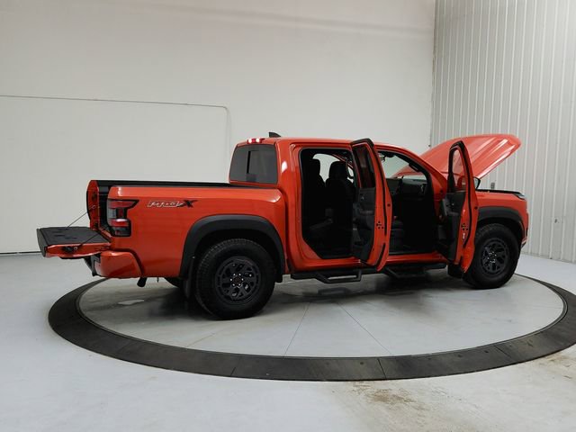 Used 2025 Nissan Frontier Pro-X image 15