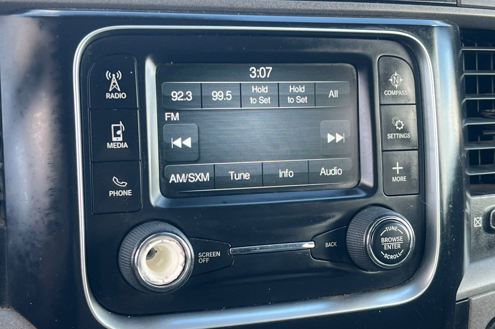 Used 2015 RAM 1500 Express image 14