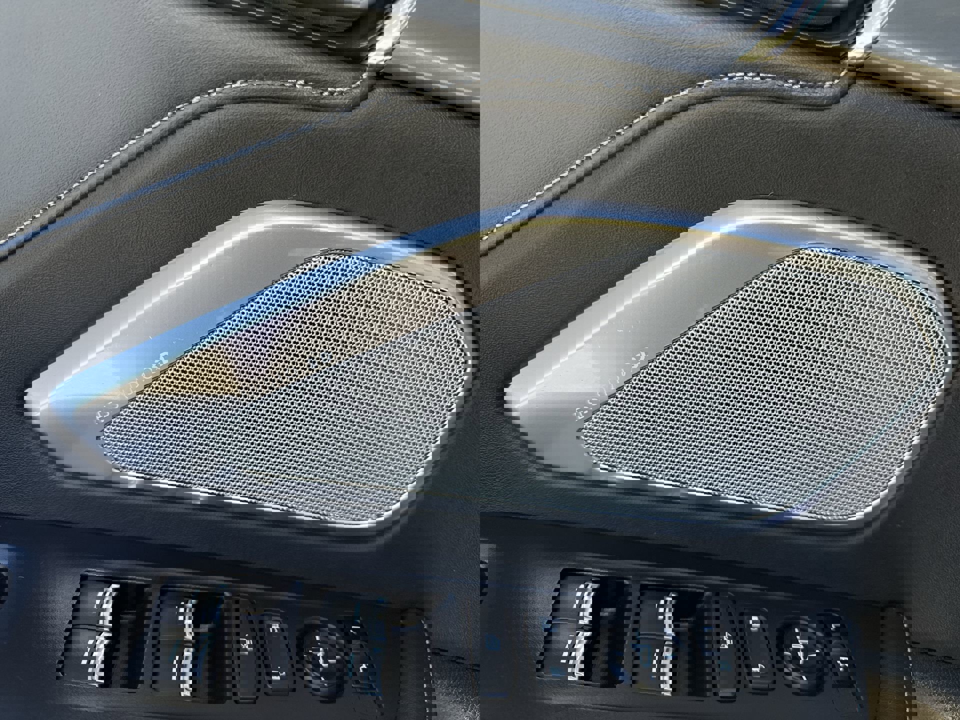 Used 2021 Acura RDX A-Spec image 25