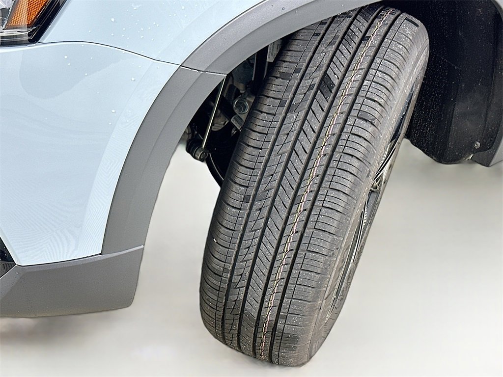 New 2025 Volkswagen Taos SE image 25