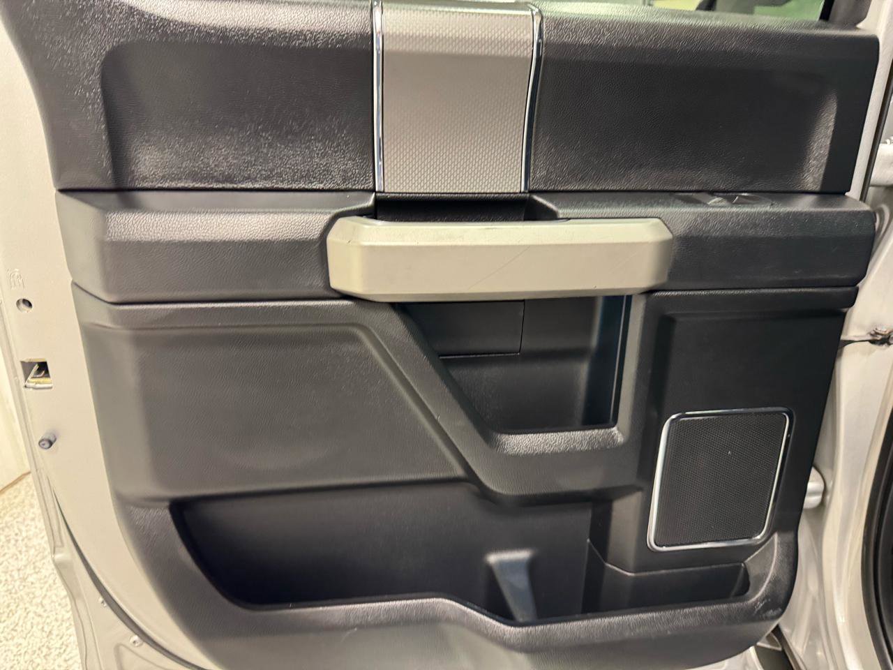 Used 2016 Ford F150 Lariat AWD/4WD image 18