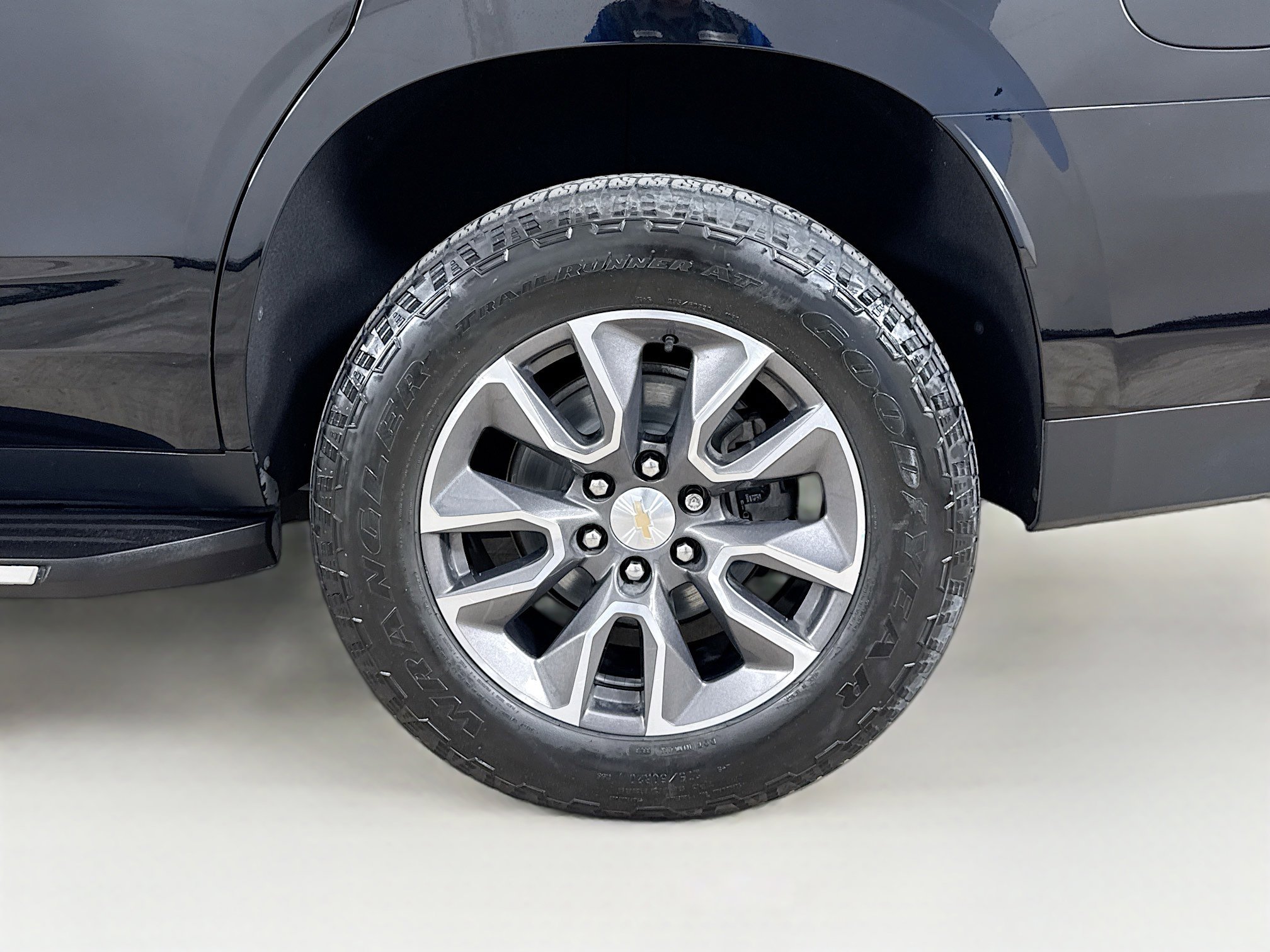 Used 2023 Chevrolet Tahoe LT w/ LT Signature Plus Package RWD image 34