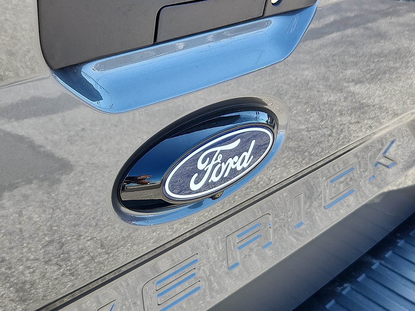 New 2026 Ford Maverick XLT w/ Equipment Group 301A AWD/4WD image 19