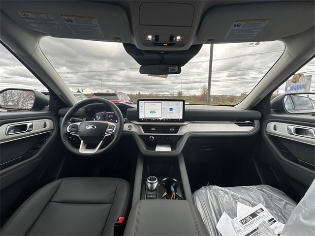 New 2026 Ford Explorer Active w/ Active Comfort Package image 15