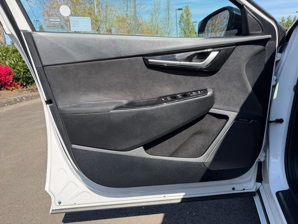 Used 2024 Kia EV6 GT AWD/4WD image 12