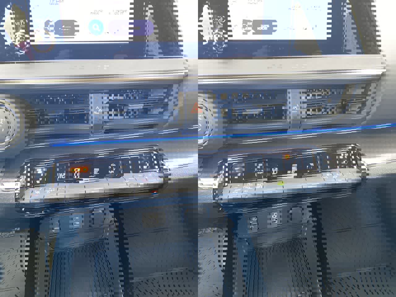 New 2026 Toyota Prius AWD image 18