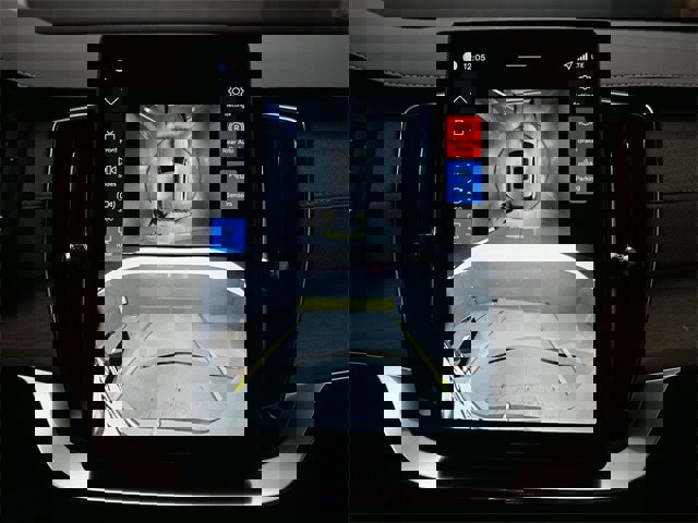 Used 2026 Volvo XC90 B6 Plus w/ Protection Package Premier image 12