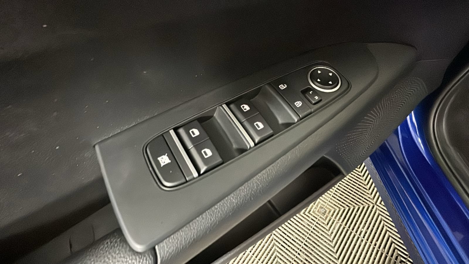 Used 2022 Kia Forte LXS FWD image 12