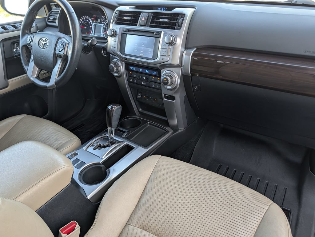 Used 2015 Toyota 4Runner Limited RWD image 33
