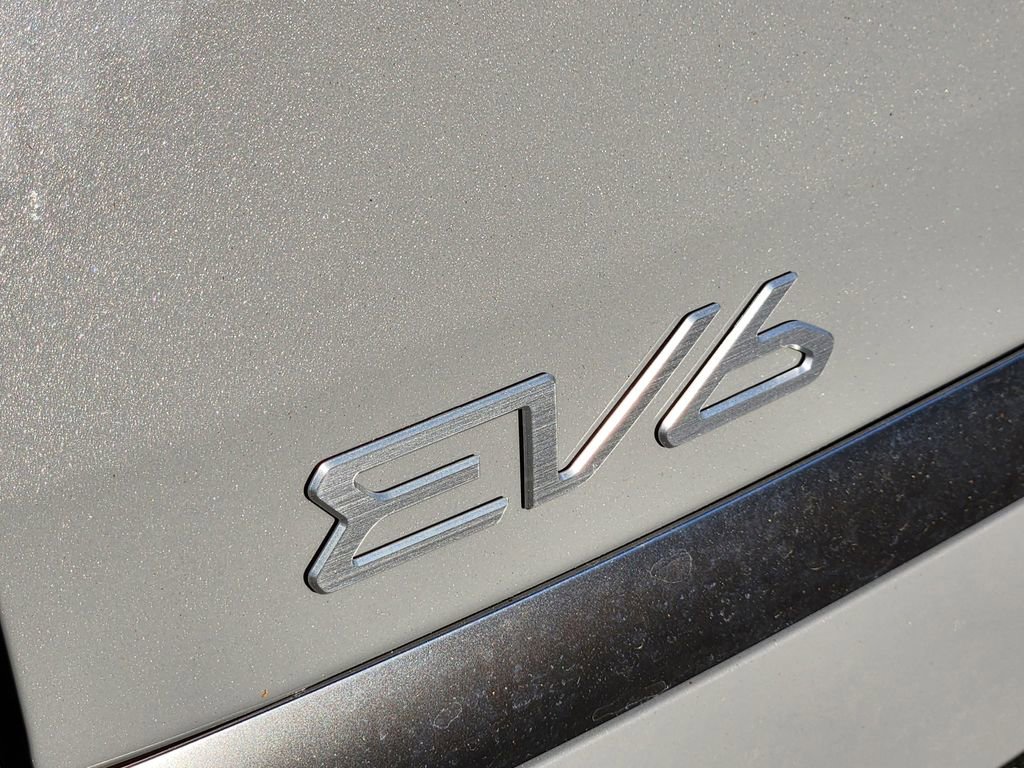 New 2025 Kia EV6 Wind image 13