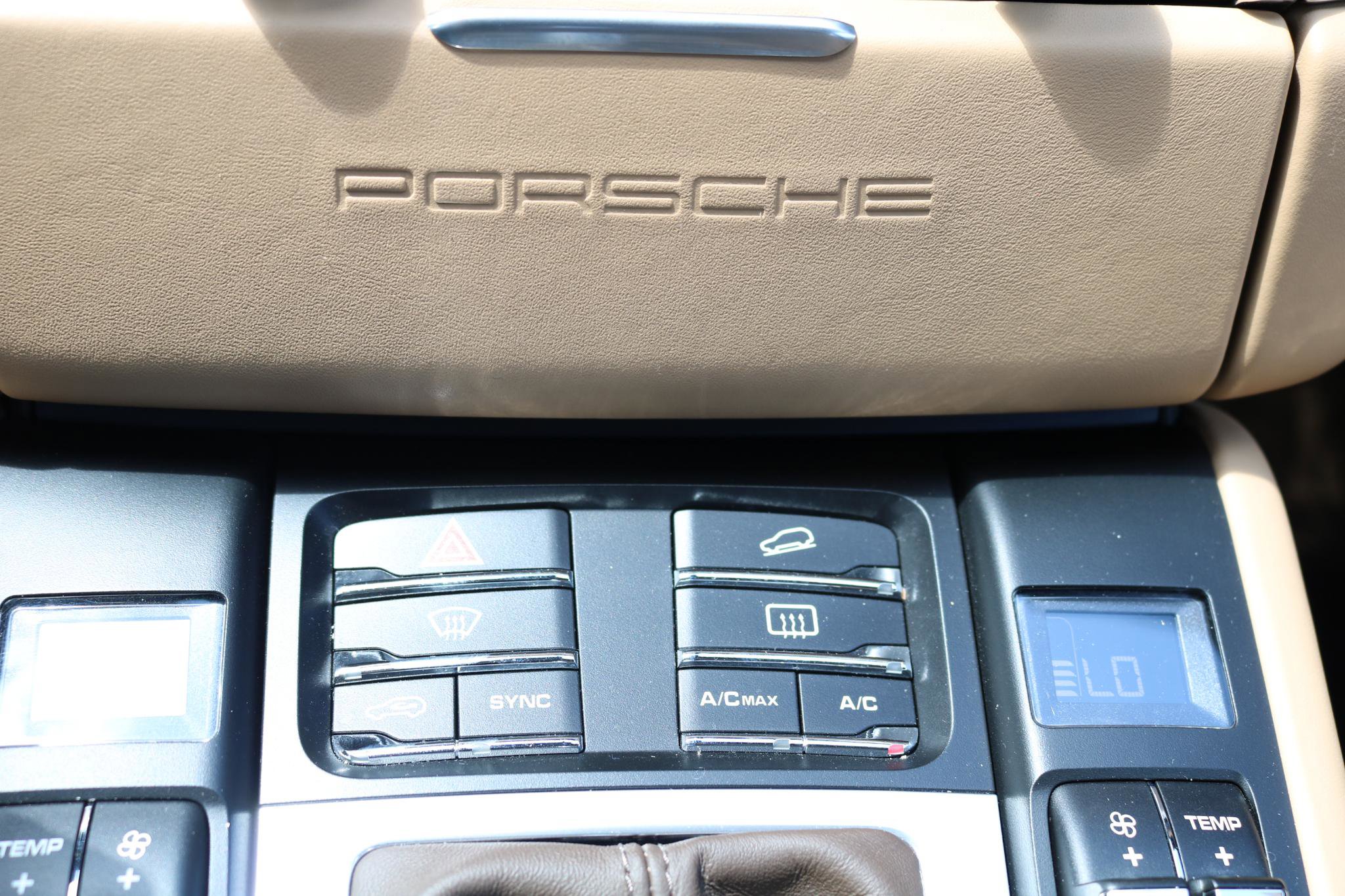 Used 2017 Porsche Macan S image 47