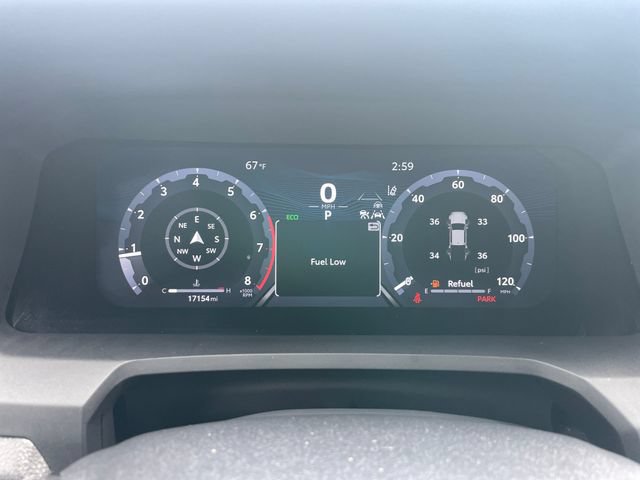Used 2024 Toyota Tacoma Limited w/ Limited Package (LT) AWD/4WD image 9