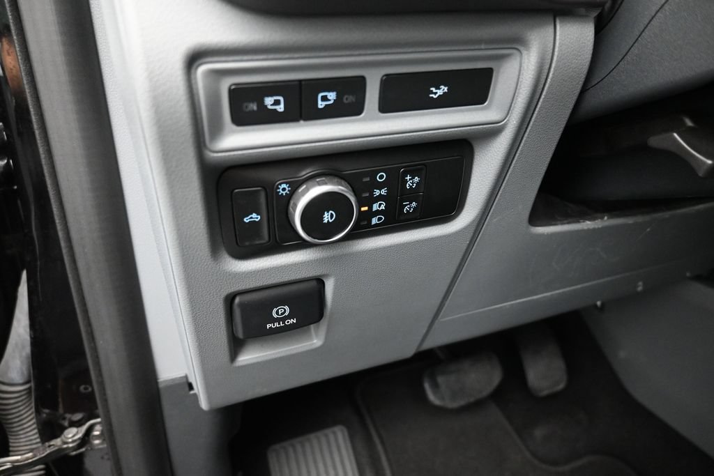 Used 2024 Ford F150 XLT w/ Equipment Group 302A MID RWD image 13