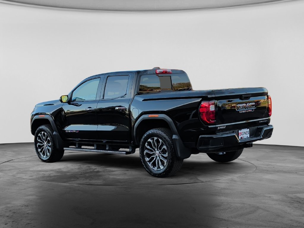 Used 2024 GMC Canyon Denali AWD/4WD image 5