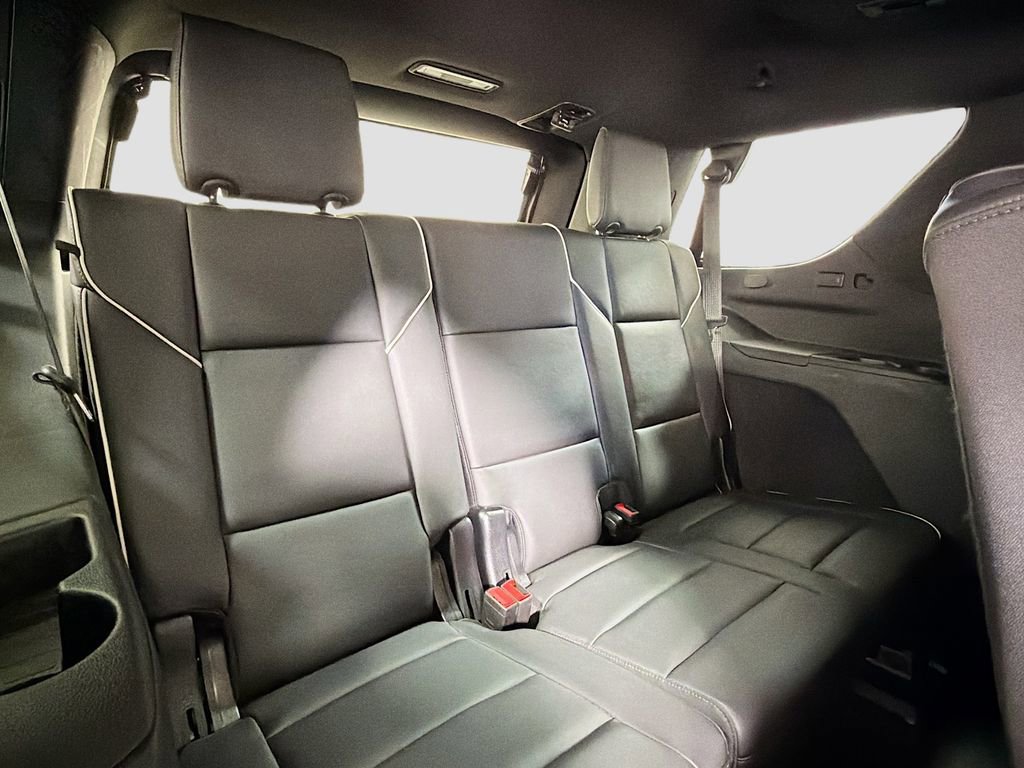 Used 2023 Cadillac Escalade Premium Luxury w/ Touring Package image 28