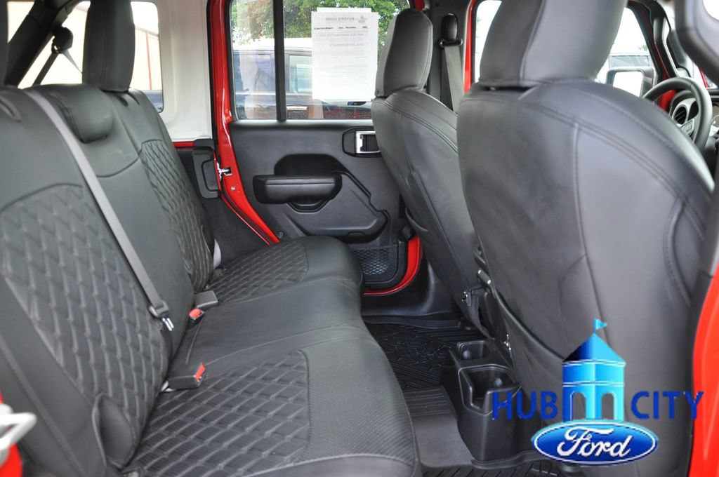 Used 2024 Jeep Wrangler Unlimited Sport AWD/4WD image 14