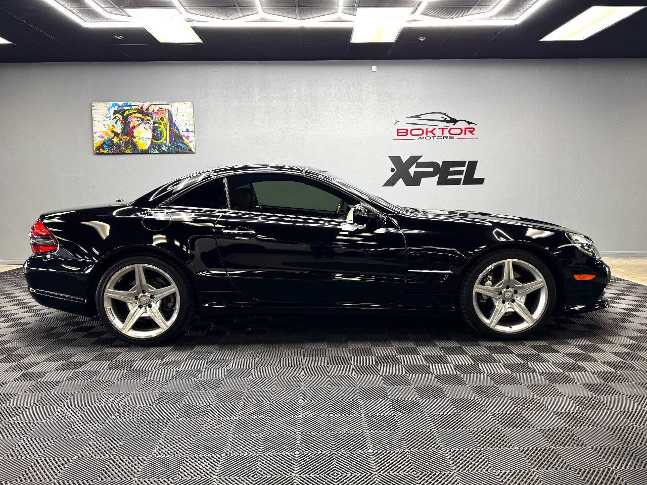 Used 2011 Mercedes-Benz SL 550 image 27